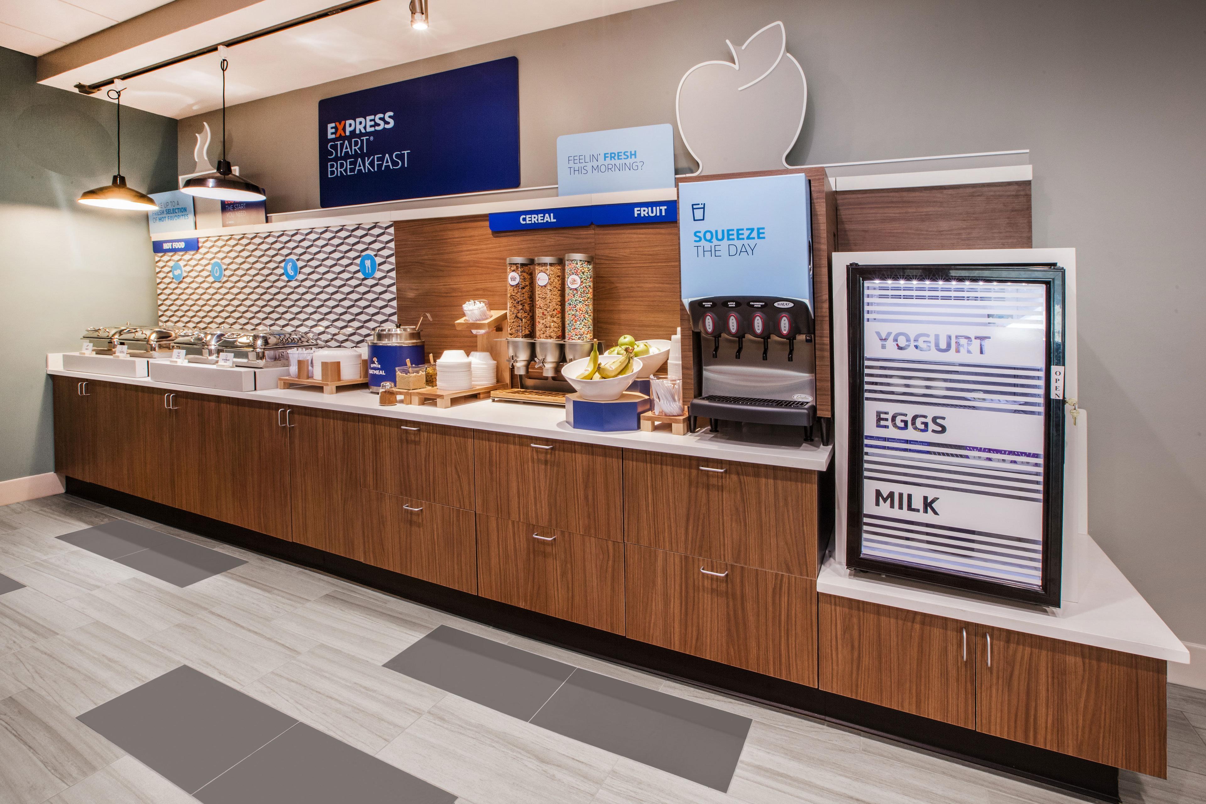 Holiday Inn Express Hotel & Suites Rogers By Ihg Exterior foto